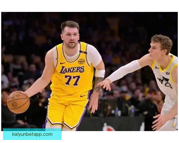 NBA官方：骑士胜利即可锁定季后赛 湖人需满足两条件之一才可夺太平洋赛区冠军